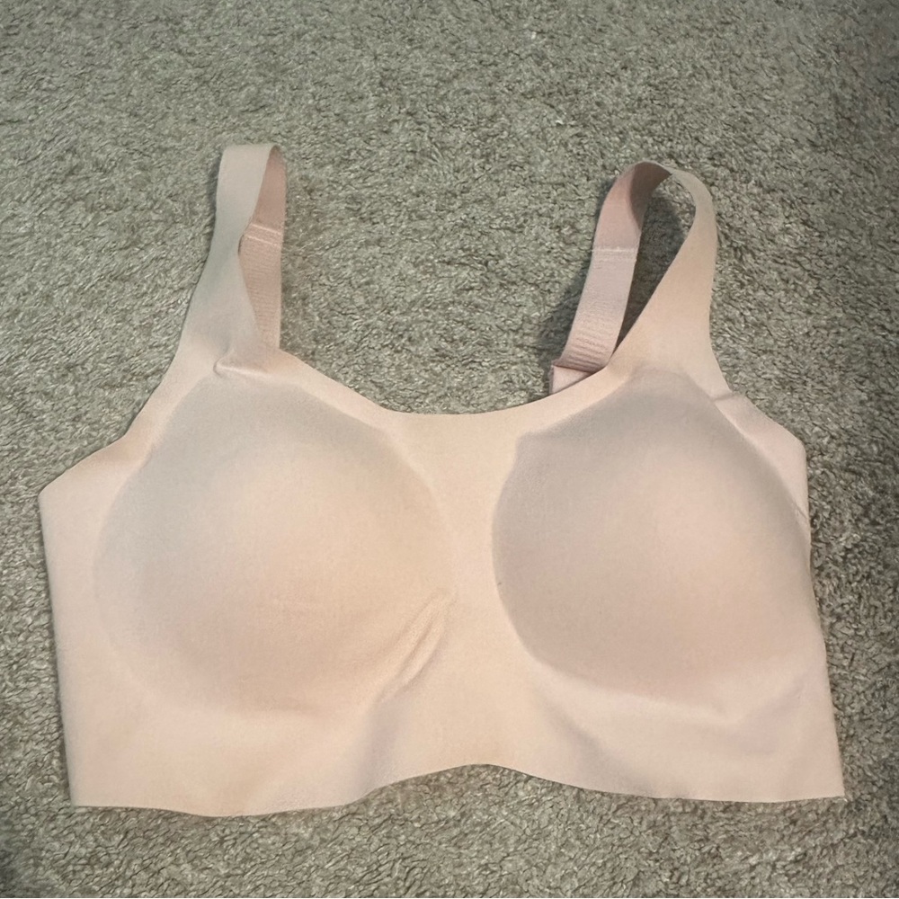 Knix revolution adjustable pull-over bra